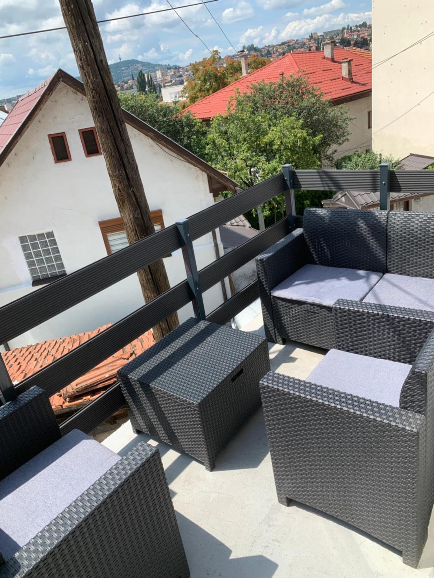 Little Heaven Free Parking Apartment Сараево Екстериор снимка